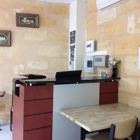 Nad'hotel מלון