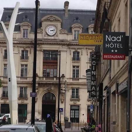 Nad'hotel Ξενοδοχείο